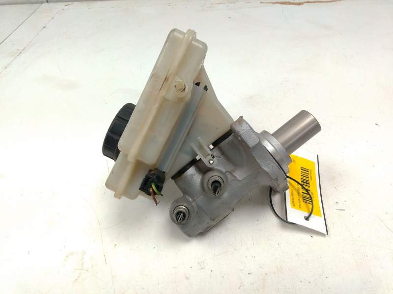 Recambio de bomba freno para mini mini (r56) one referencia OEM IAM 6786585  