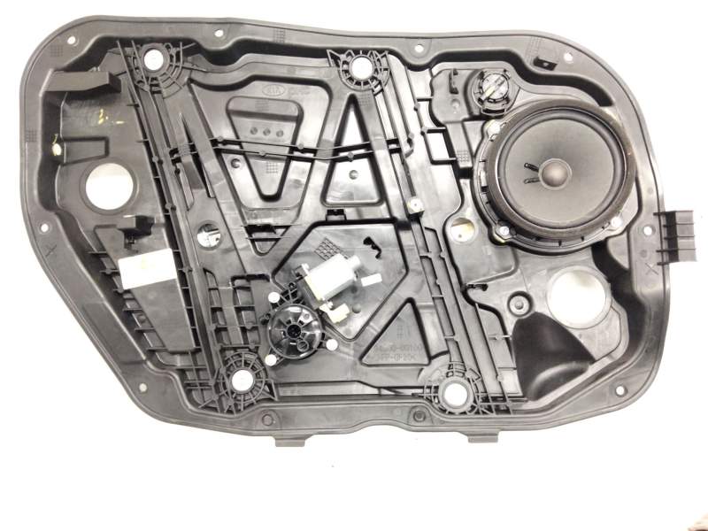 Recambio de elevalunas delantero izquierdo para kia ceed (cd) 1.6 crdi 136 referencia OEM IAM 82470J7000  