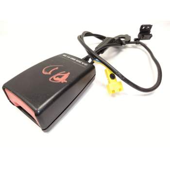 ENGANCHE DELANTERO DERECHO A2058600169 