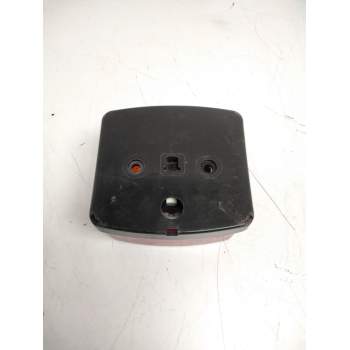 Recambio de piloto trasero derecho para john deere 818 referencia OEM IAM 134742  