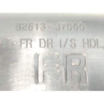 Recambio de maneta interior delantera izquierda para kia ceed (cd) 1.6 crdi 136 referencia OEM IAM 82613J7000  