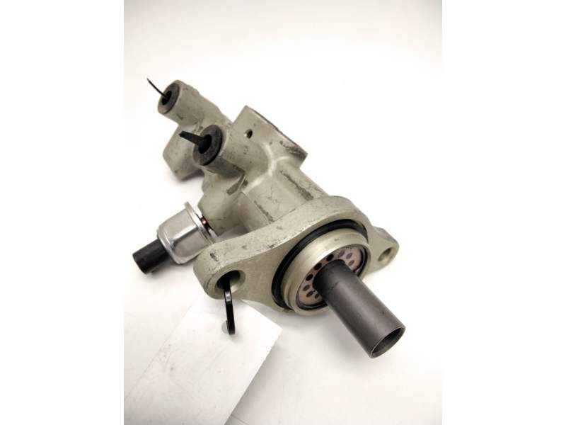 Recambio de bomba freno para nissan navara np300 (d40) 2.5 dci referencia OEM IAM W3234JT8 M662654 
