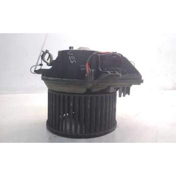 Recambio de motor calefaccion para citroën xsara berlina 1.9 td exclusive referencia OEM IAM   