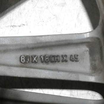 Recambio de llanta aluminio para jaguar xf prestige referencia OEM IAM 18-5-TORNILL0S ET45 