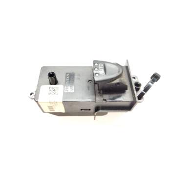 MANDO ELEVALUNAS DELANTERO DERECHO 83590SMGG010UHS 
