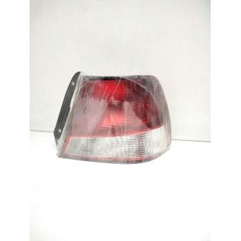 Recambio de piloto trasero derecho para hyundai accent (lc) gl 5p referencia OEM IAM R92402252  