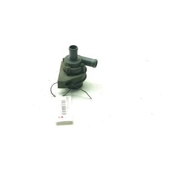 Recambio de bomba agua electrica para audi a5 (8t3) 3.0 tdi quattro referencia OEM IAM 06H965561  