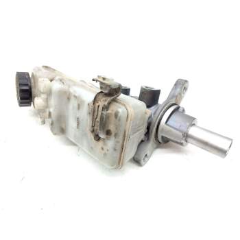 Recambio de bomba freno para toyota auris (_e15_) 2.0 d-4d (ade150_) referencia OEM IAM 0204255239  