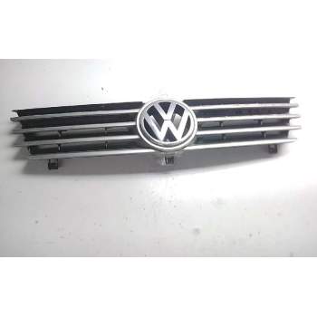 Recambio de rejilla delantera para volkswagen polo berlina (6n2) trendline referencia OEM IAM 6N0853651EFKZ  