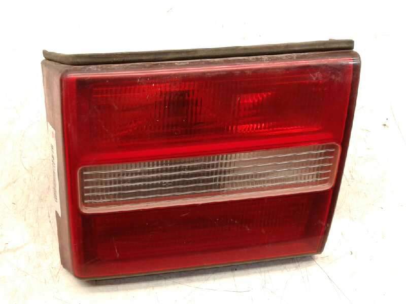 Recambio de piloto trasero derecho porton para lancia k lancia k referencia OEM IAM 7780140D 29300202 