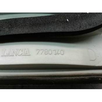 Recambio de piloto trasero derecho porton para lancia k lancia k referencia OEM IAM 7780140D 29300202 