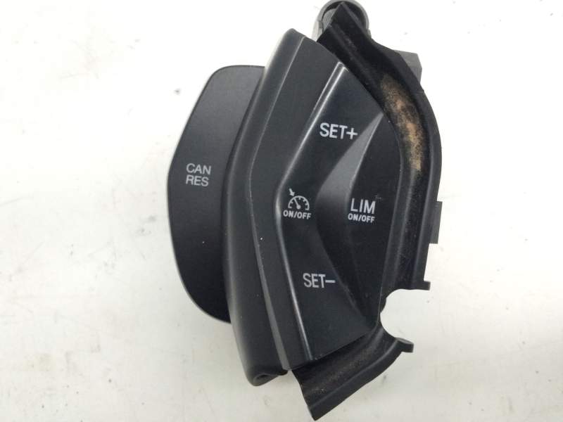 Recambio de mando volante para ford kuga i 2.0 tdci referencia OEM IAM AM5T9E740AA  