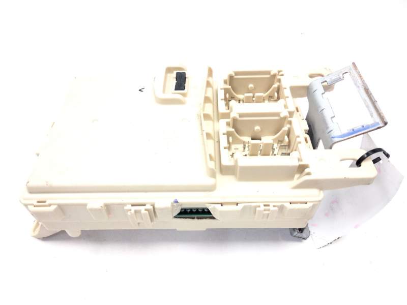 Recambio de caja reles para kia stonic (yb) 1.2 cvvt referencia OEM IAM 91955H8570  
