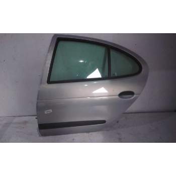 Recambio de puerta trasera izquierda para renault megane i classic (la0) 1.9 dti alize referencia OEM IAM 7751471875  