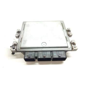 Recambio de centralita para renault megane ii berlina 5p 1.5 dci diesel referencia OEM IAM 820056863  