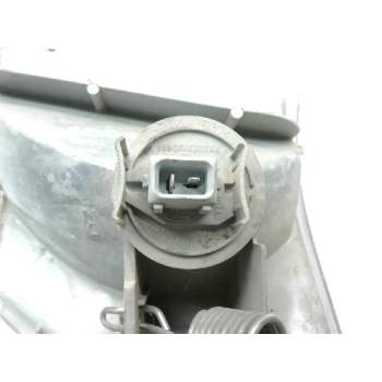 Recambio de piloto trasero derecho para ford fiesta berl./courier si referencia OEM IAM 7070864  