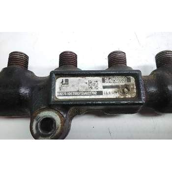 Recambio de rampa inyectora para ford fiesta courier referencia OEM IAM 9648580880  