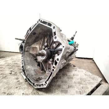 Recambio de caja cambios para renault megane ii berlina 5p 1.5 dci diesel referencia OEM IAM 7701700552  