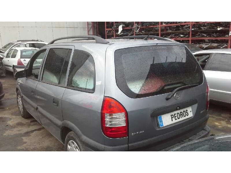 opel zafira a del año 2004