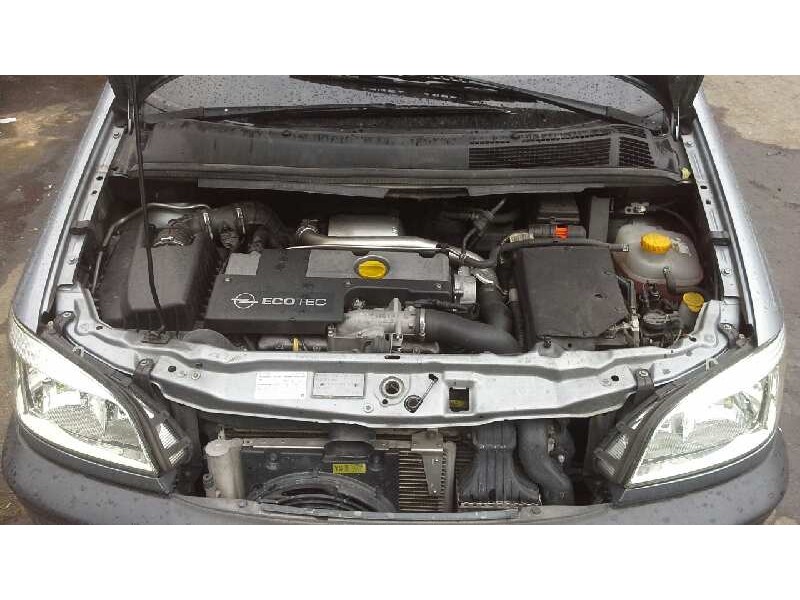 opel zafira a del año 2004