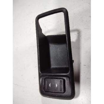 MANDO ELEVALUNAS DELANTERO DERECHO 3M51226A36 