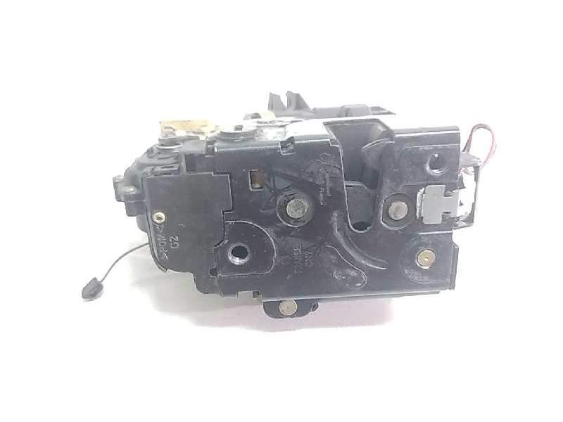 Recambio de cerradura puerta trasera izquierda para seat leon (5f1) referencia OEM IAM 3B4839015M  