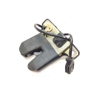 Recambio de cerradura maletero / porton para audi a8 (d2) 3.7 referencia OEM IAM   