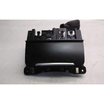 CENICERO 8K0857951 