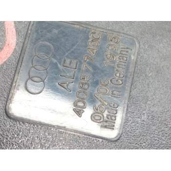 Recambio de enganche cinturon trasero derecho para audi a8 (d2) 3.7 referencia OEM IAM 4D0857740C  