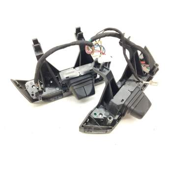 Recambio de mando volante para land rover discovery iii (l319) 2.7 td 4x4 referencia OEM IAM XPD500600WVH XPD500500WVH 