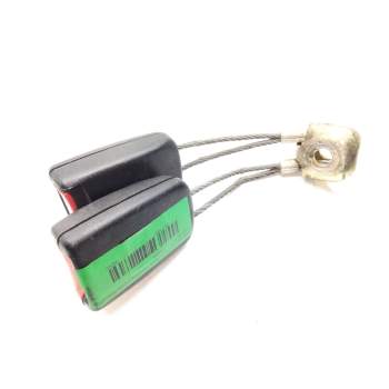 Recambio de enganche cinturon trasero izquierdo para audi a8 (d2) 3.7 referencia OEM IAM 4D0857739G  