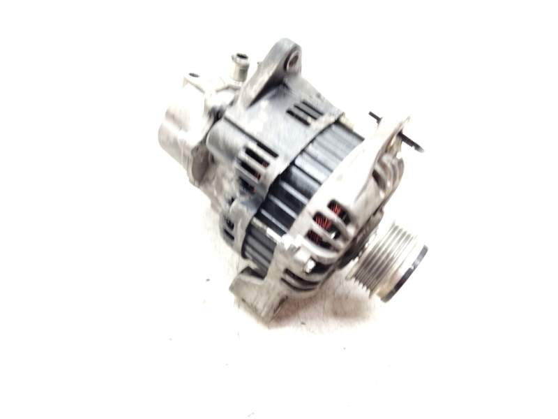 Recambio de alternador para hyundai terracan (hp) 2.9 crdi gl referencia OEM IAM 255602110  