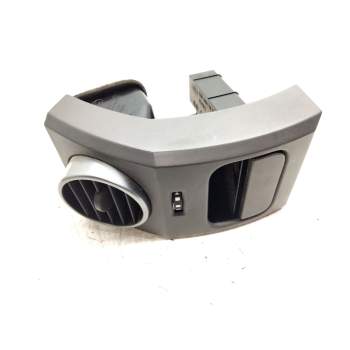 Recambio de aireador izquierdo para land rover discovery iii (l319) 2.7 td 4x4 referencia OEM IAM JBD500200XXX  
