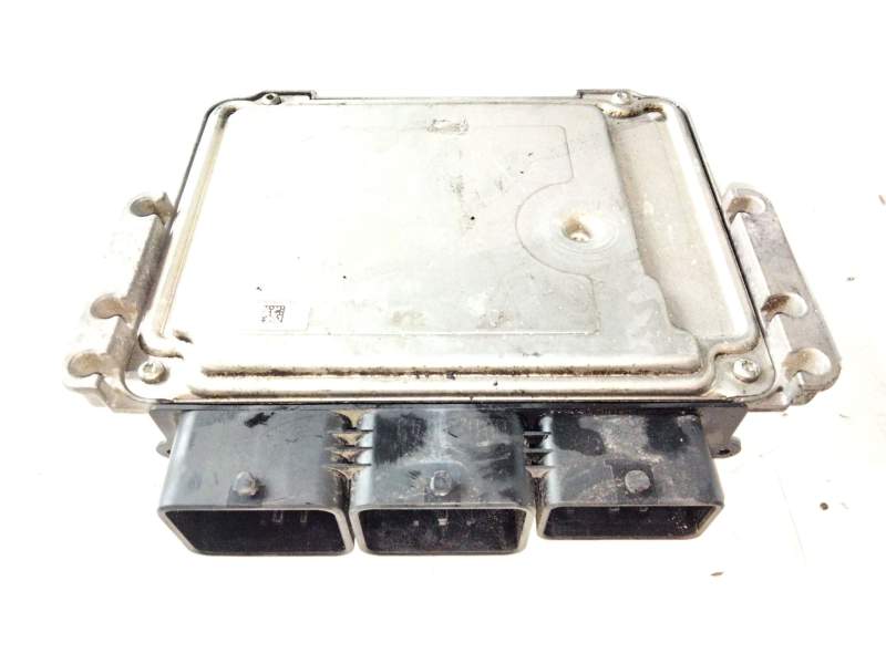 Recambio de centralita motor uce para peugeot 206+ 1.4 hdi referencia OEM IAM 9677031380 0281017937 