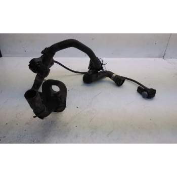 BOMBA AGUA 8K0819147A 
