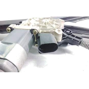 Recambio de elevalunas delantero izquierdo para bmw serie 5 berlina (e60) 530i referencia OEM IAM 7075667E  