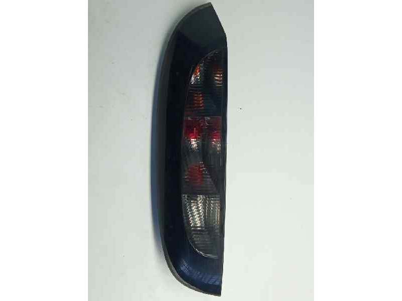 Recambio de piloto trasero izquierdo para opel corsa c referencia OEM IAM 24457235 89307491 38284