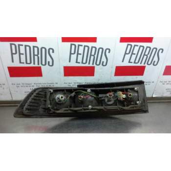 Recambio de piloto trasero derecho para mazda 323 berlina (bg) 1.6 cat referencia OEM IAM 0431321R  38701