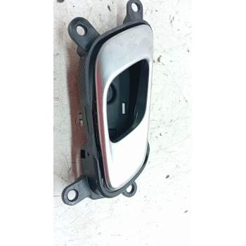 MANETA INTERIOR DELANTERA DERECHA 82623J7000 