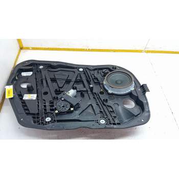 ELEVALUNAS DELANTERO IZQUIERDO 82470J7760 