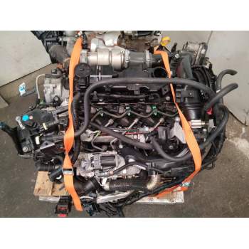 Recambio de motor completo para volvo v40 cross country referencia OEM IAM D4162T 36001413  