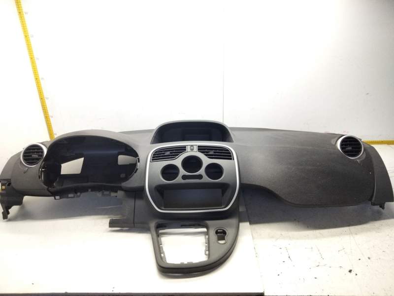 Recambio de salpicadero para renault kangoo profesional referencia OEM IAM   