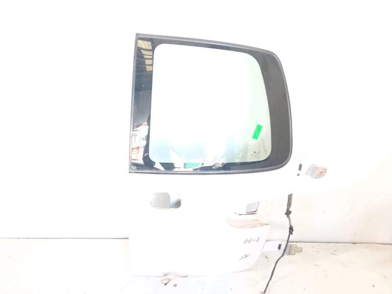 Recambio de puerta trasera derecha carga para hyundai h-1 / starex autobús (a1) 2.5 tci referencia OEM IAM   