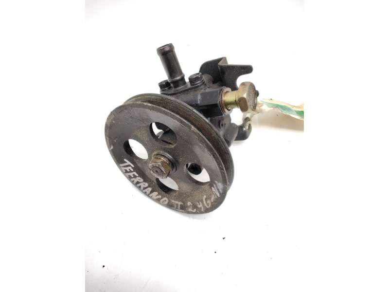 Recambio de bomba direccion para nissan terrano ii (r20) 2.4 4wd referencia OEM IAM 491101F000  UNISIAJECS