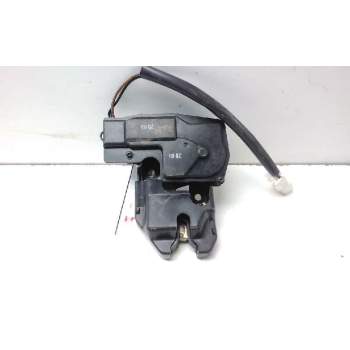 Recambio de cerradura maletero / porton para daewoo nubira berlina sx referencia OEM IAM 3H05  