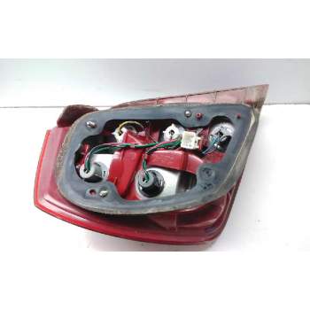 Recambio de piloto trasero derecho para daewoo nubira berlina sx referencia OEM IAM 0311001930  
