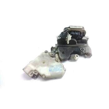 Recambio de cerradura puerta trasera derecha para nissan micra (k11) style referencia OEM IAM 8255261U01R  