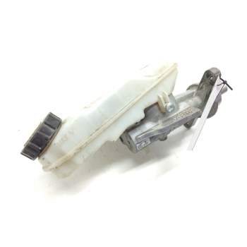 Recambio de bomba freno para volvo v40 cross country referencia OEM IAM 31329534  