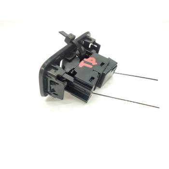 Recambio de mando elevalunas trasero derecho para volvo v40 cross country referencia OEM IAM 31394840  