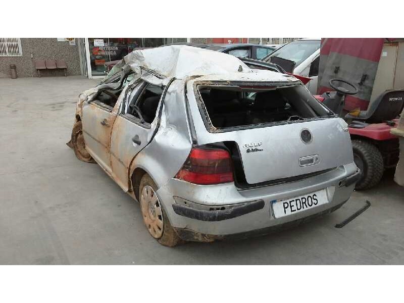 volkswagen golf iv berlina (1j1) del año 2002